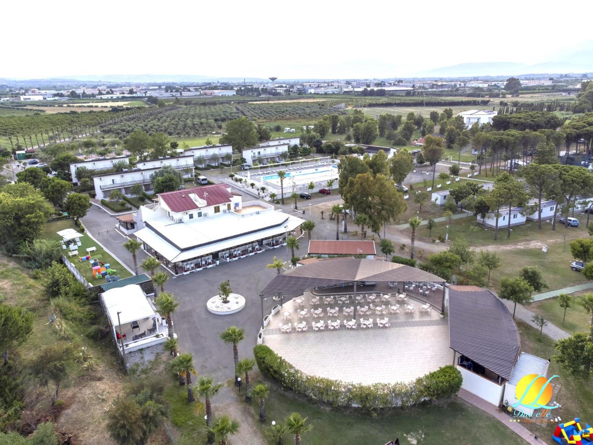 קוריליאנו קלאברו Village Due Elle מראה חיצוני תמונה